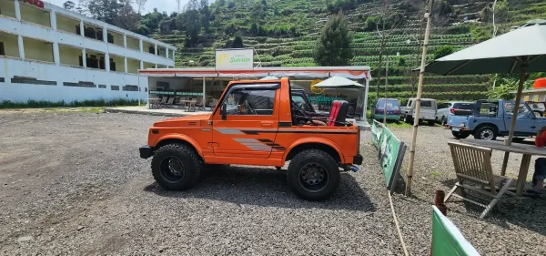 Sewa Jeep Destinasi Custom